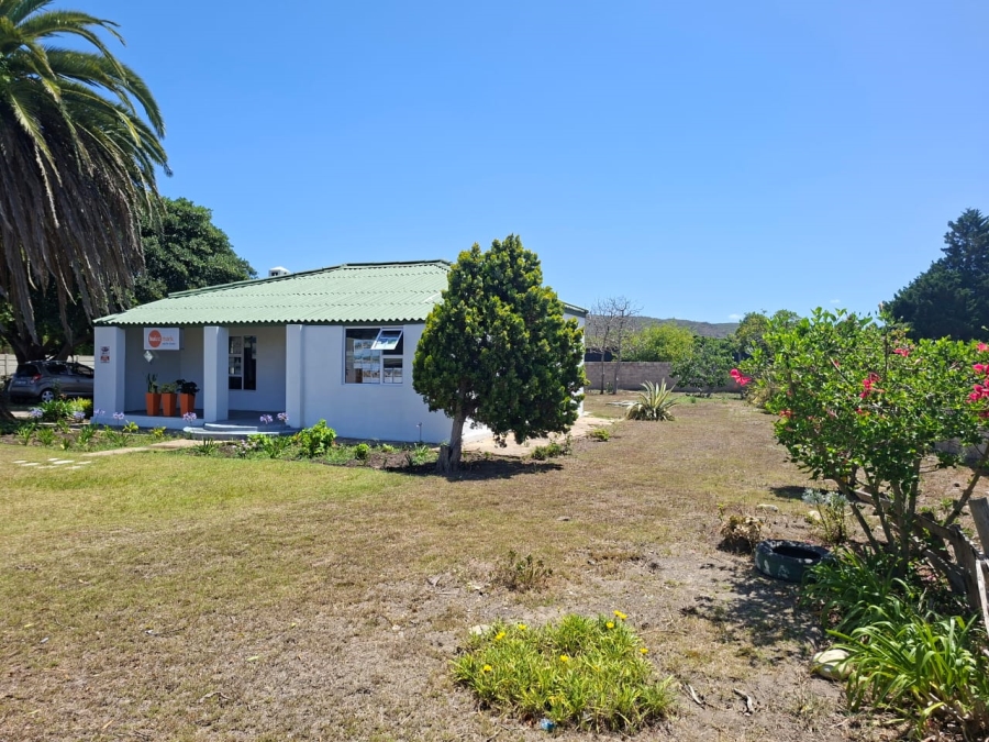 4 Bedroom Property for Sale in Riverside Western Cape